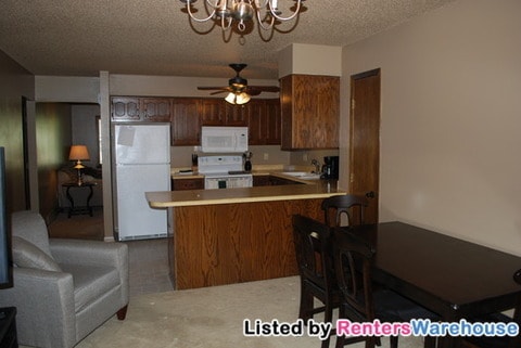 Foto del edificio - 1326 Rose Ave