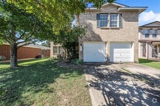 Building Photo - 709 Black Isle Dr
