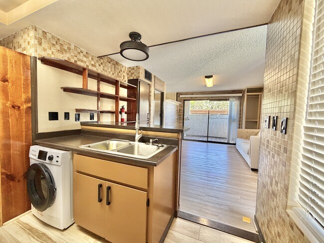 Foto del edificio - 4360 Gannet Cir