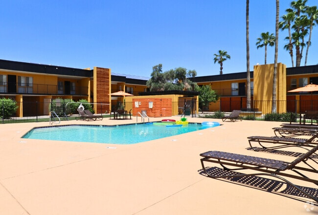 Building Photo - Villas Las Cerezas