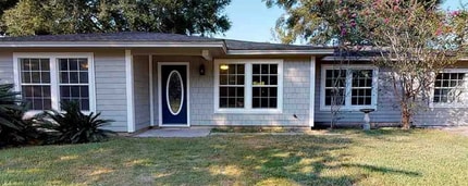 Building Photo - 945 Weevil St