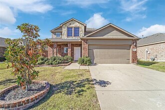 Building Photo - 1004 Cedar Hollow Dr