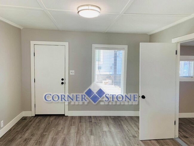 Foto del edificio - Short Term Lease Options! Beautiful Renova...