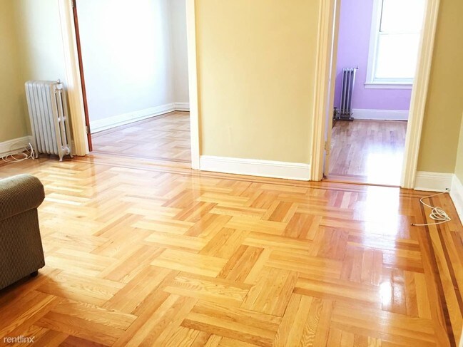Foto del edificio - 2434 28th St