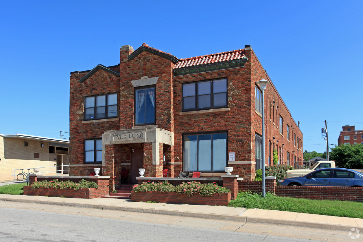 Building Photo - Palo Duro Apartments