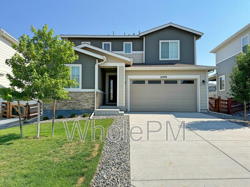 Foto principal - 21939 E Stanford Cir