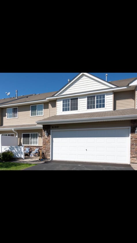 Primary Photo - 6182 Marlowe Ave NE