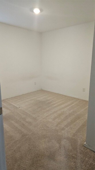 Foto del edificio - 4178 Silverstein St
