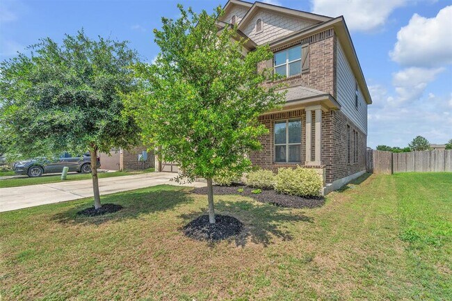 Foto del edificio - 3894 Bentwood Way