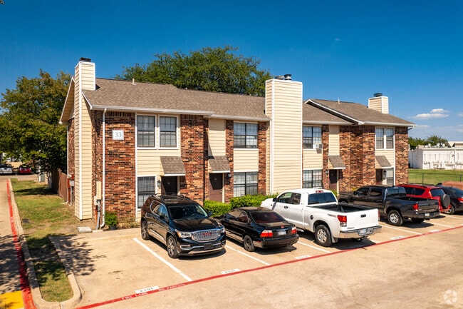 Building Photo - Windsor Place Townhomes