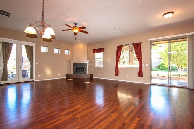 Building Photo - 6830 E Voltaire Drive - APP PENDING