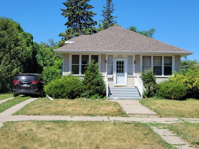 Foto del edificio - 613 7th Ave