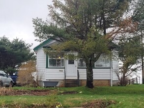 Building Photo - 764 E Chezzetcook Rd