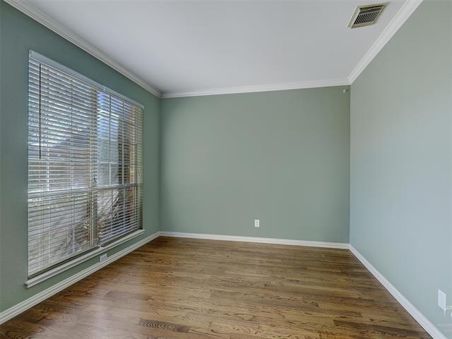 Building Photo - 18711 Gibbons Dr