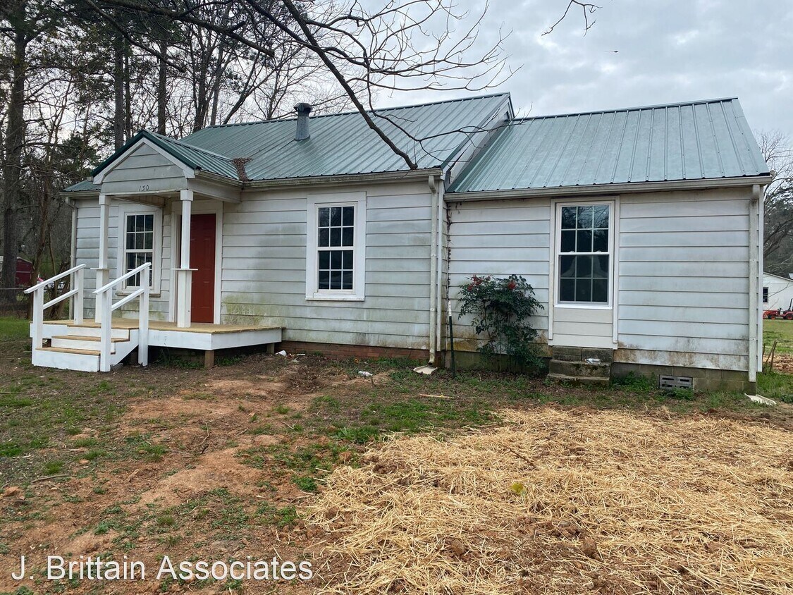 Primary Photo - 3 br, 1 bath House - 130 Ora Road