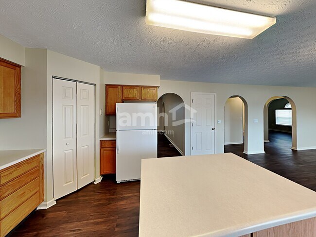 Building Photo - 143 Georges Creek Dr