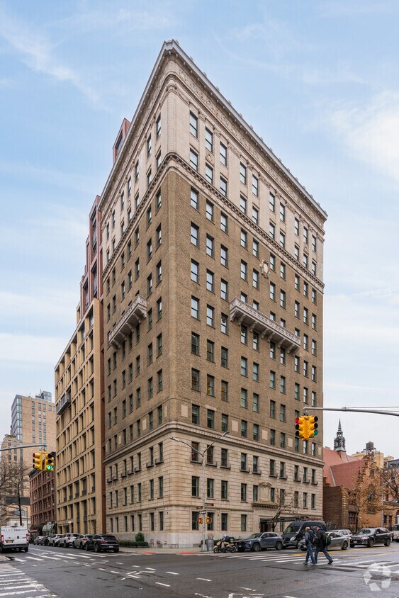Foto principal - 378 W West End Ave