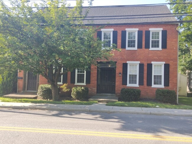 Building Photo - 134 W Frederick St