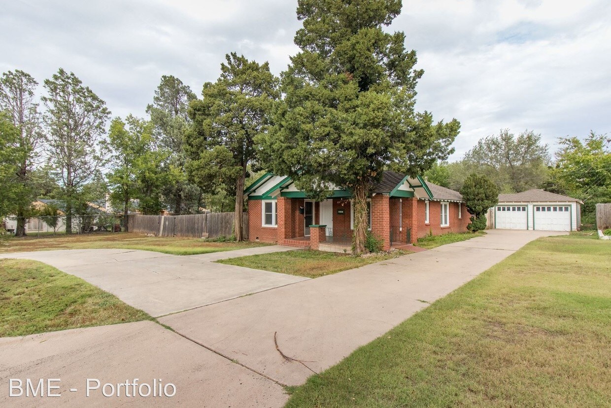 Primary Photo - 3 br, 2 bath House - 807 Palo Duro