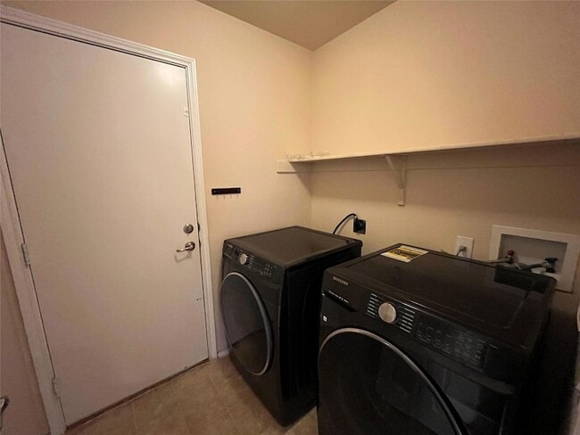 Building Photo - 1409 Coriander Dr