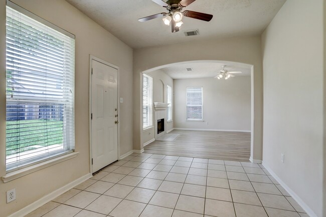 Building Photo - 9611 Cobalt Creek Ln