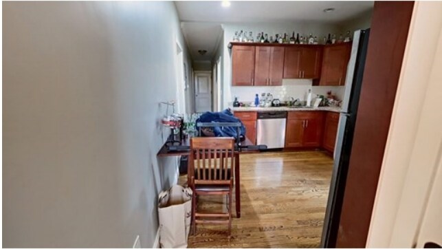 Foto del edificio - 45 Beech Glen St