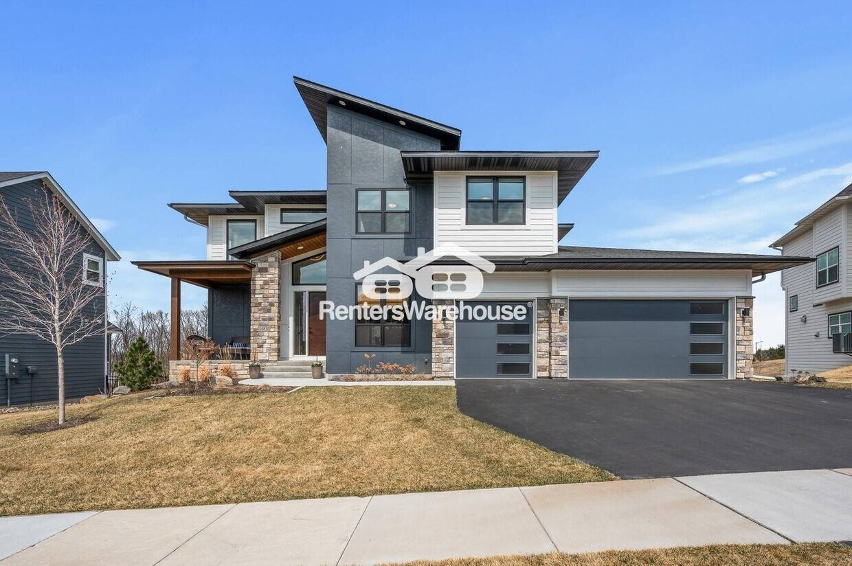Foto principal - 16830 59th Ave N