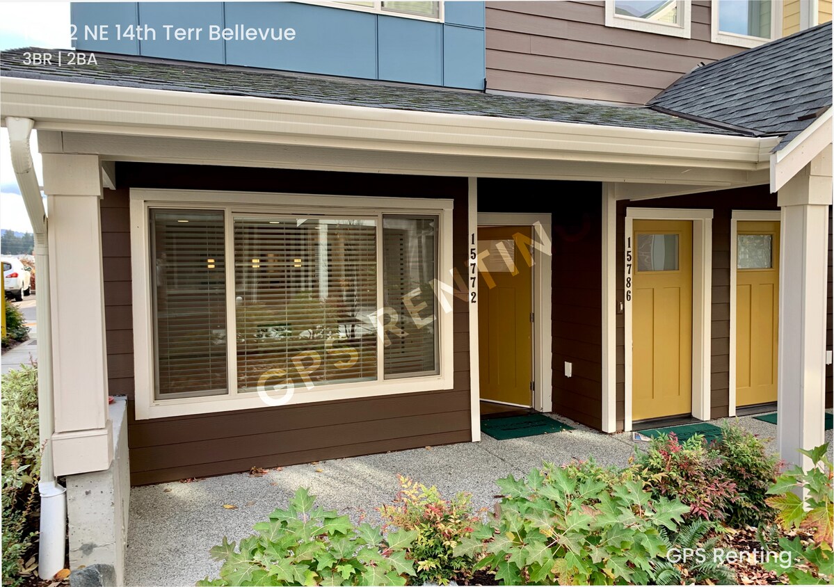 Foto principal - Crossroads Village Bellevue- Rare 1 level ...