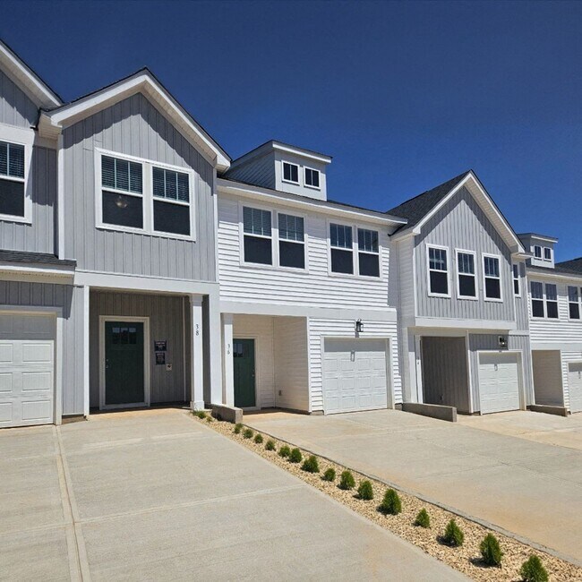 The Townes at Clairbrook Townhomes for Rent Greer, SC