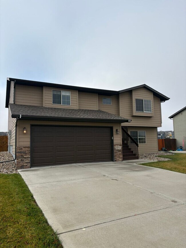Building Photo - 3 BED | 3 BATH | HOME | ELKS CROSSING