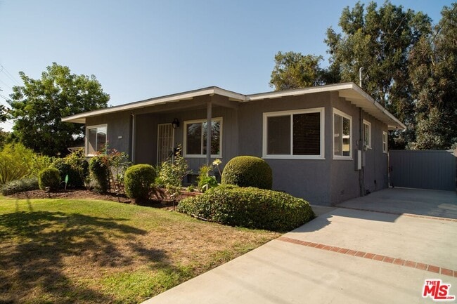 Foto del edificio - 5258 Thornburn St