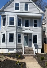 Building Photo - 163 Greenwood Ave