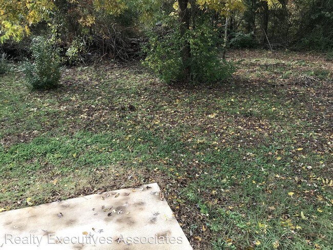 Foto del edificio - 3 br, 2 bath House - 893 N. Wright Road