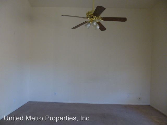 Building Photo - 20837 N 99th Ln
