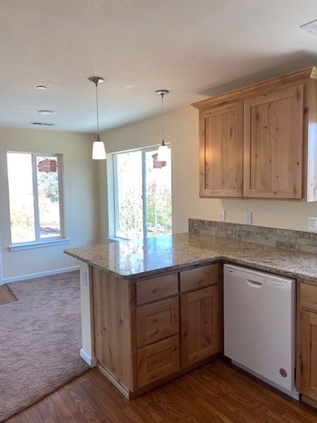 Building Photo - Brand New Home in W. Redding w/ Pool!!!