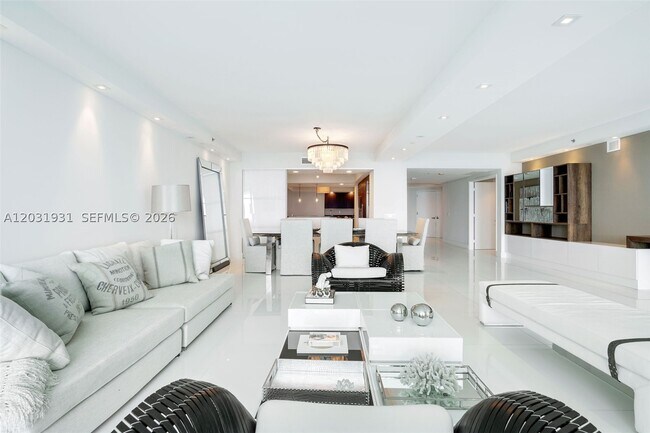 Foto del edificio - 2711 S Ocean Dr