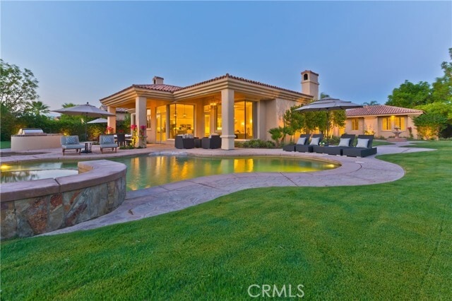 Foto del edificio - 55495 Royal St George