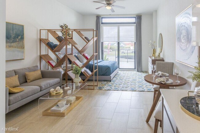 Foto del edificio - 2138 Ludlam Rd