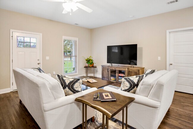Foto del edificio - 111 Orchard Way
