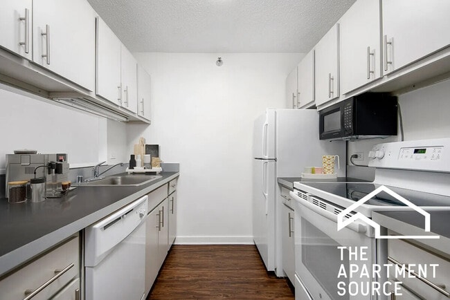 Foto del edificio - 1000 N La Salle Dr