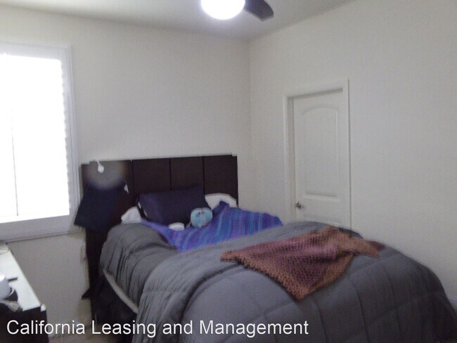 Building Photo - 3 br, 2.5 bath House - 24150 Paseo Del Ran...