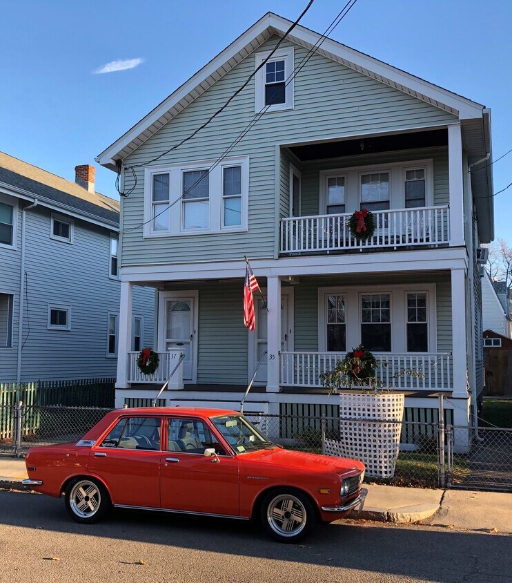 Front of house - 35 Eatonia St