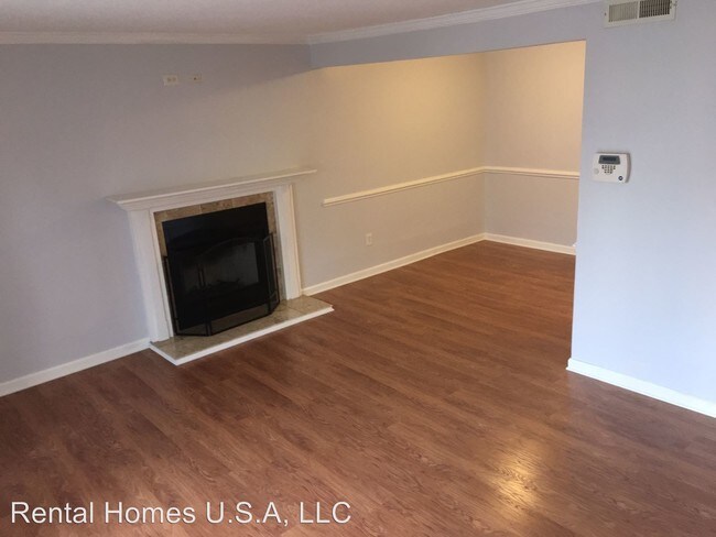 Foto del edificio - 2 br, 2 bath House - 2988 St. Albans Common