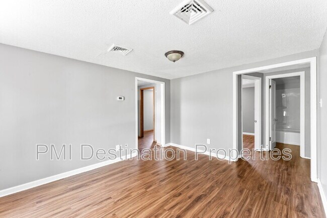 Foto del edificio - 9408 East 23rd St S