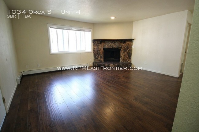 Building Photo - 1034 Orca St