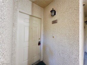 Building Photo - 7123 S Durango Dr
