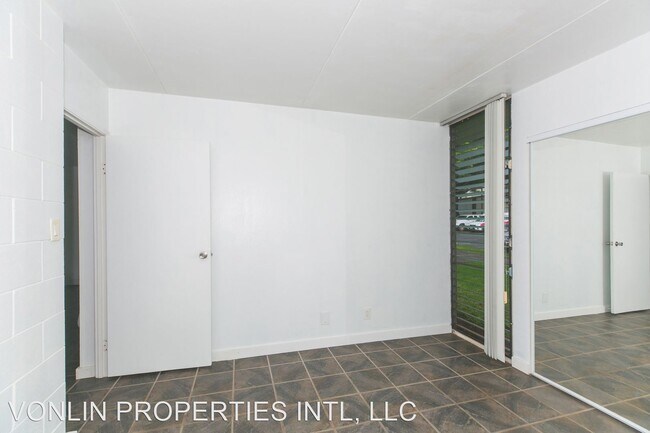 Building Photo - 2 br, 1 bath House - 94-950 Meheula Pkwy. ...