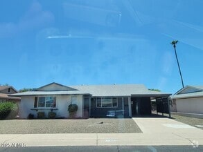 Building Photo - 11832 N Balboa Dr