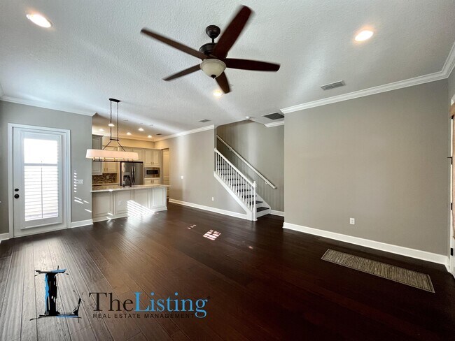 Foto del edificio - 8144 Tavistock Lakes Blvd