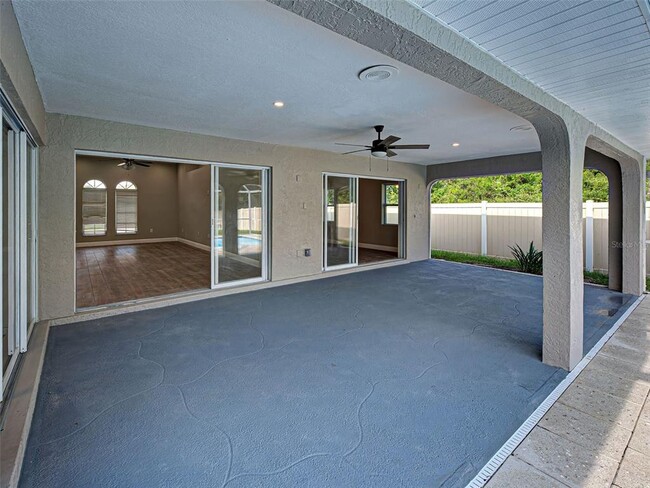 Building Photo - 17352 Robinson Ave